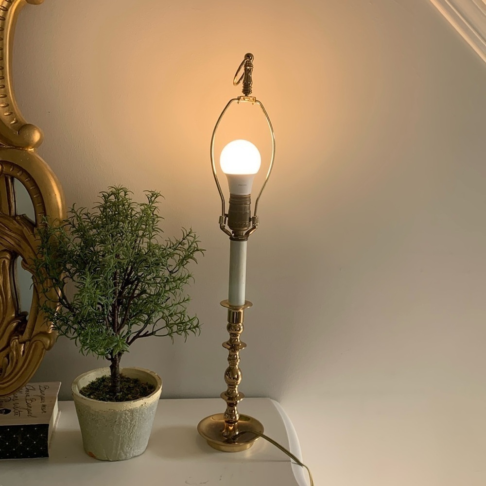 Baldwin brass table lamp gold MCM elegant classic vintage made in America home